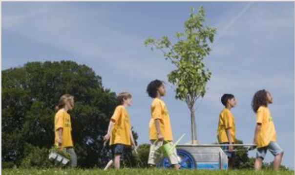 10 Ways to Raise a Giving Child